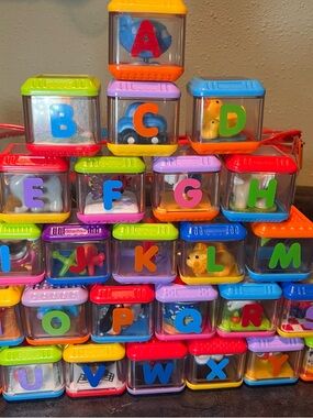 Fisher Price Peek A Boo Blocks set of Alphabet 26 Blocks A-Z with original Bag